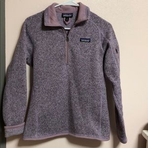 Small Patagonia half zip